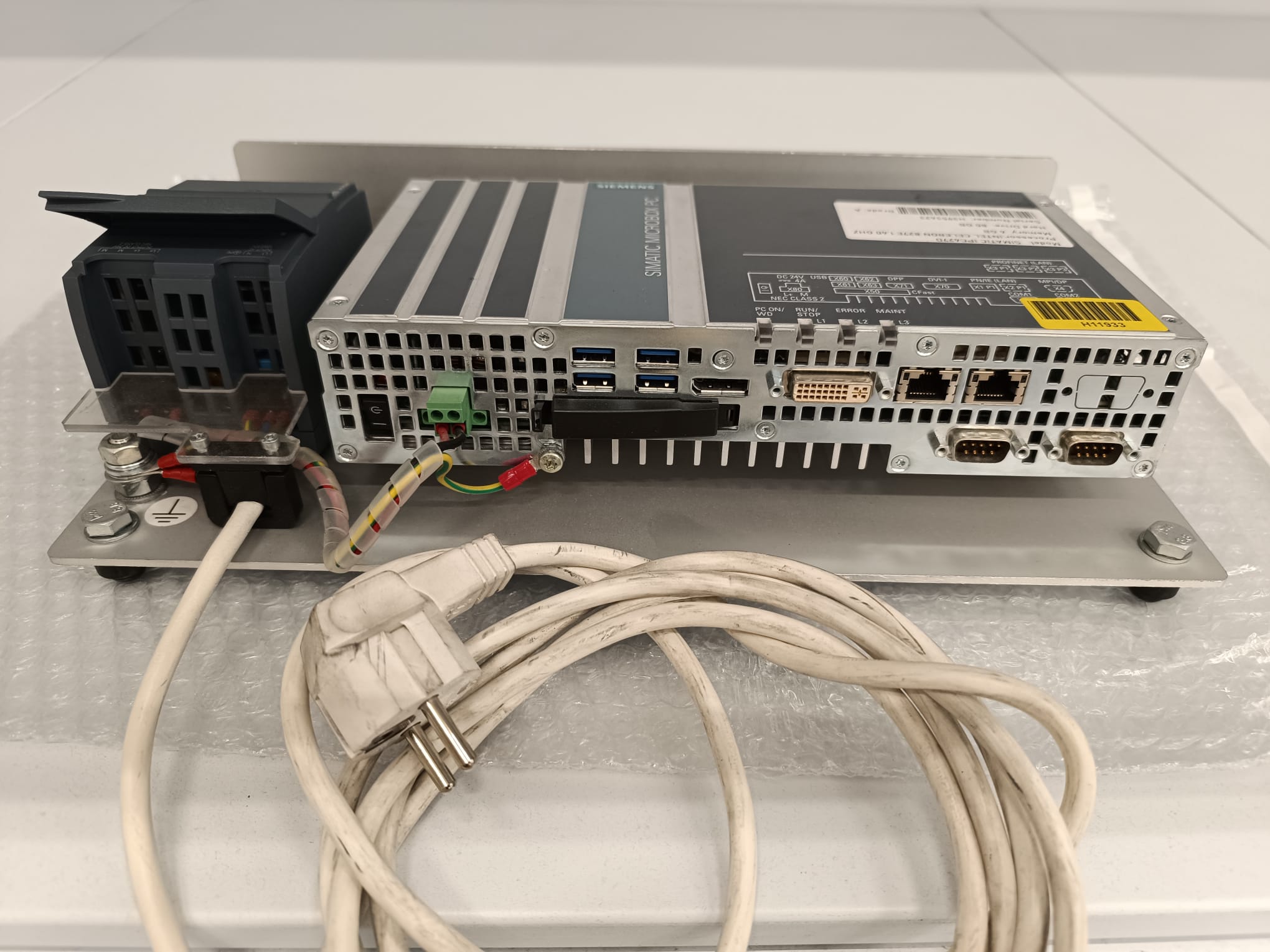STOCK 76 PC E AIO FUJITSU SIEMENS INDUSTRIALI