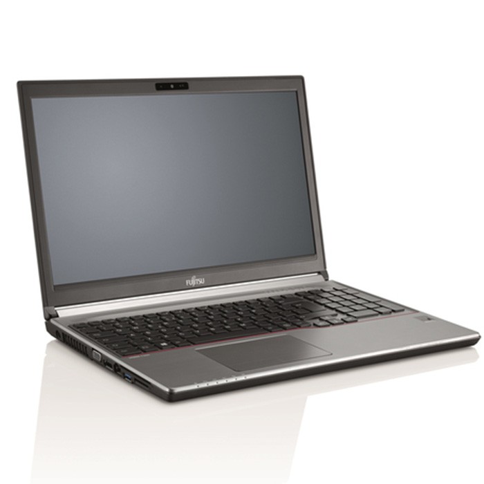 Notebook Fujitsu Lifebook E754 Core i3-4100M 8Gb Ram 256Gb SSD 15.6' HD Windows 10 Professional